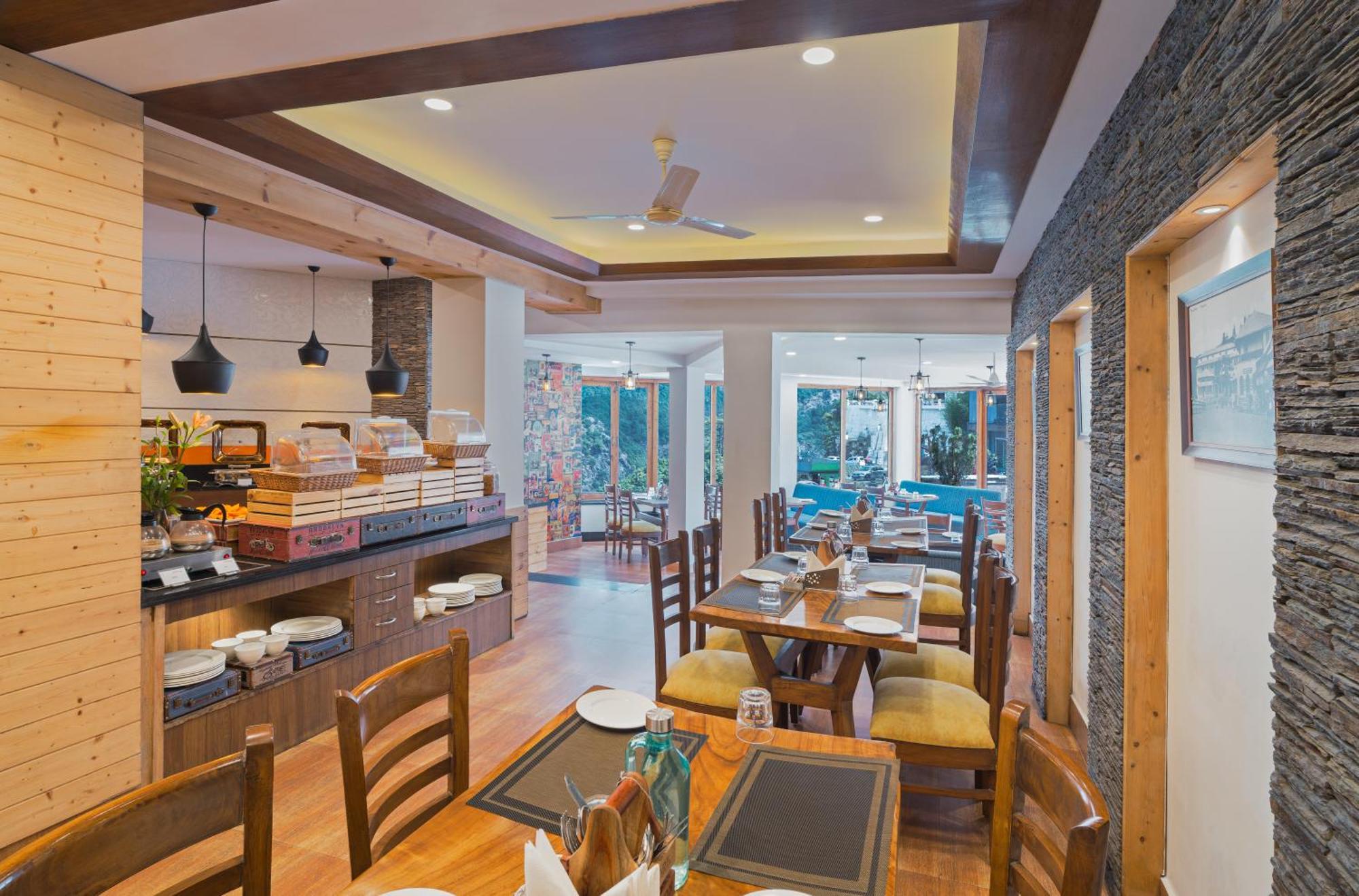 Zone Connect By The Park Mussoorie Hotel Exterior foto